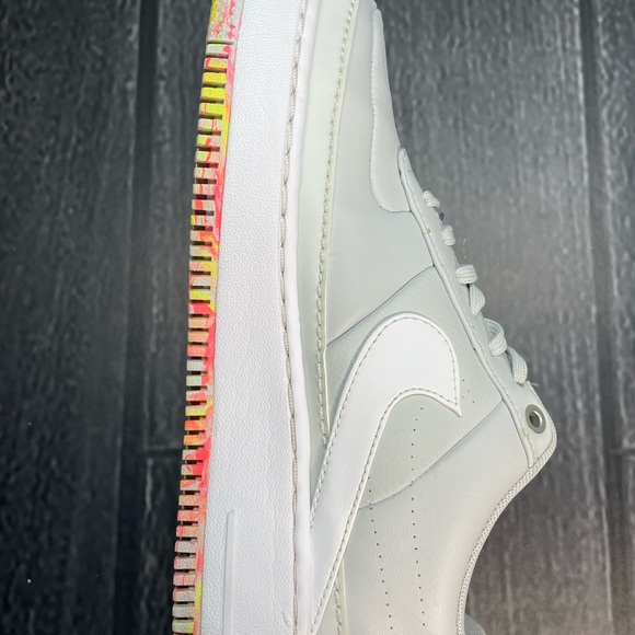 Nike Air Force 1 Jester XX Floral Print Womens 9 Platinum White AV2461-001 - Picture 5 of 16